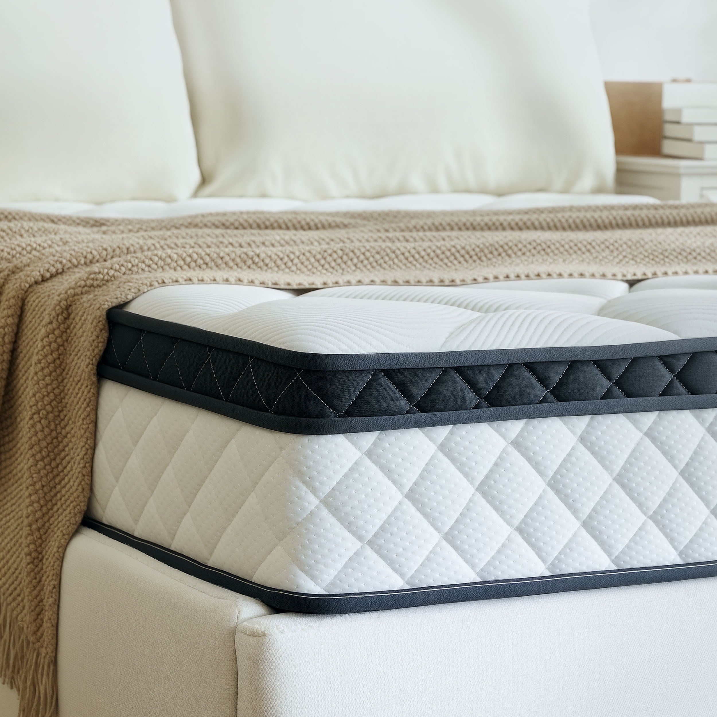 Blinddarm Memory Foam & Individual Pocket Spring Hybrid Mattress, Medium Firmness, Mattress in a Box, CertiPUR-US