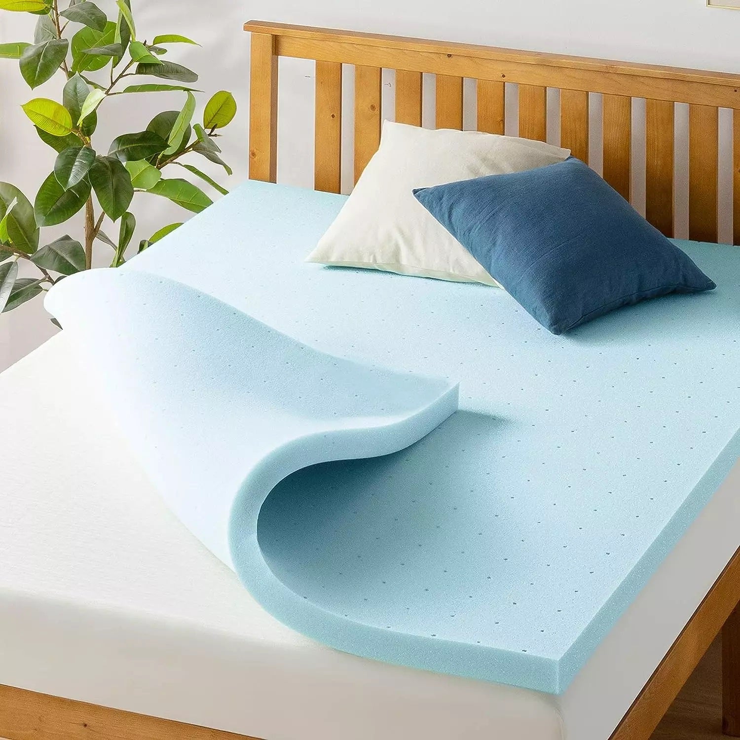 2-Inch Ventilated Gel Memory Foam Topper - Twin, Blue